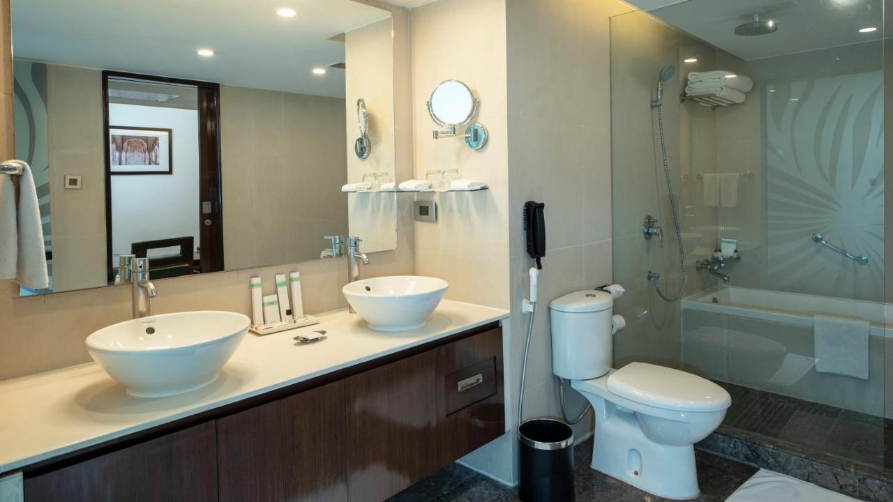 Four Points By Sheraton Jaipur, City Square Exterior photo