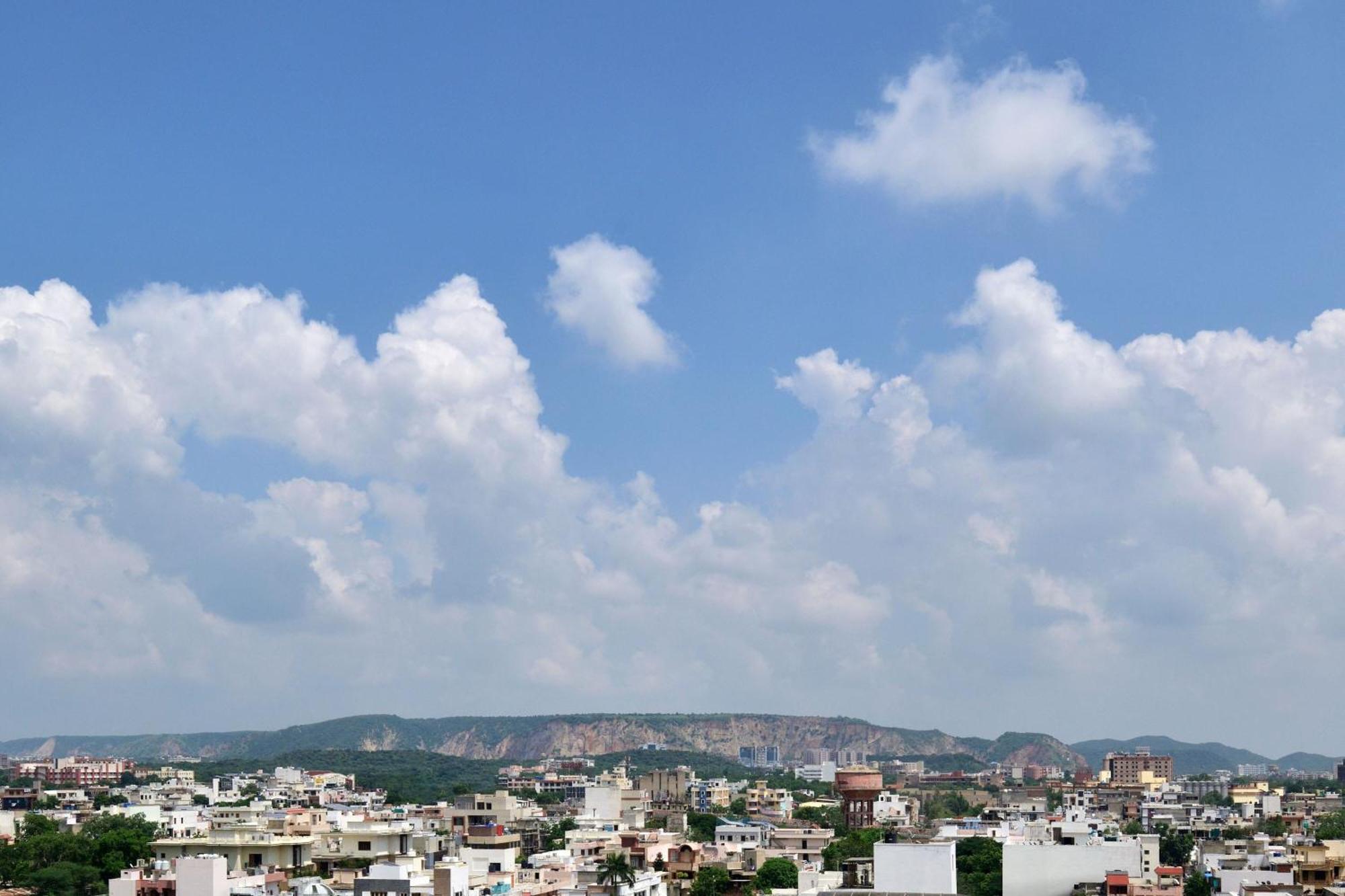 Four Points By Sheraton Jaipur, City Square Exterior photo