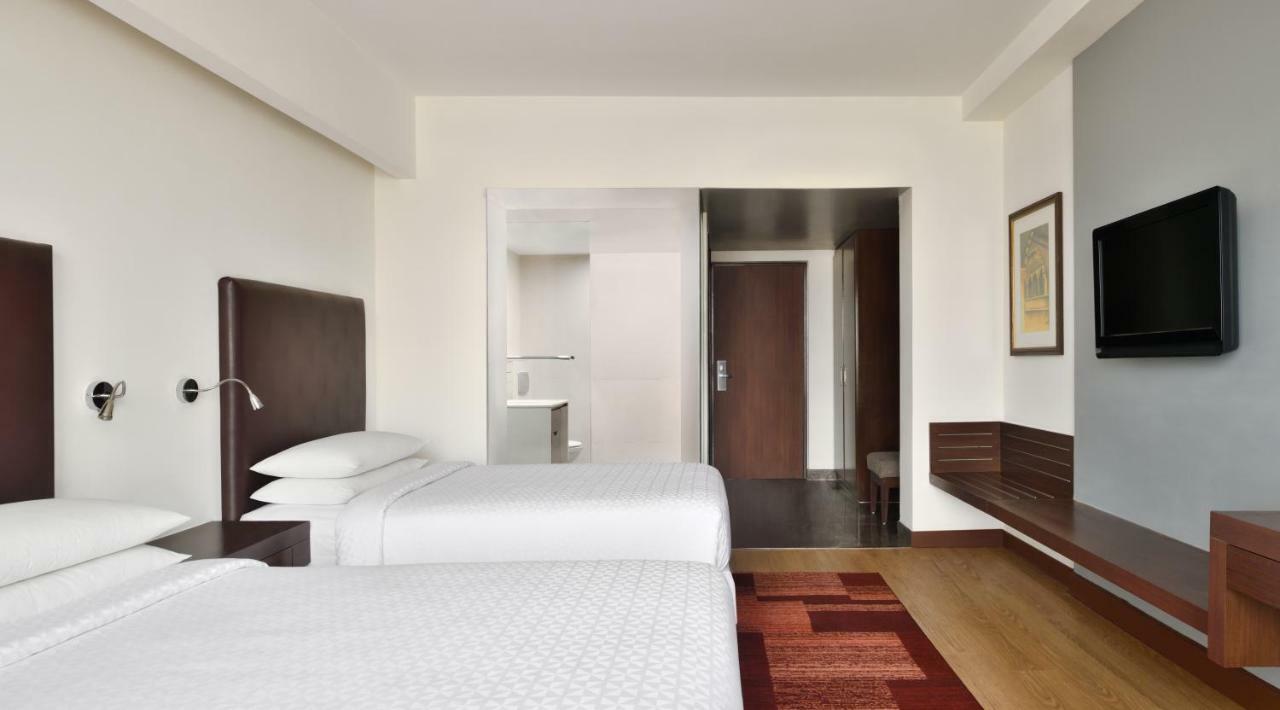 Four Points By Sheraton Jaipur, City Square Exterior photo